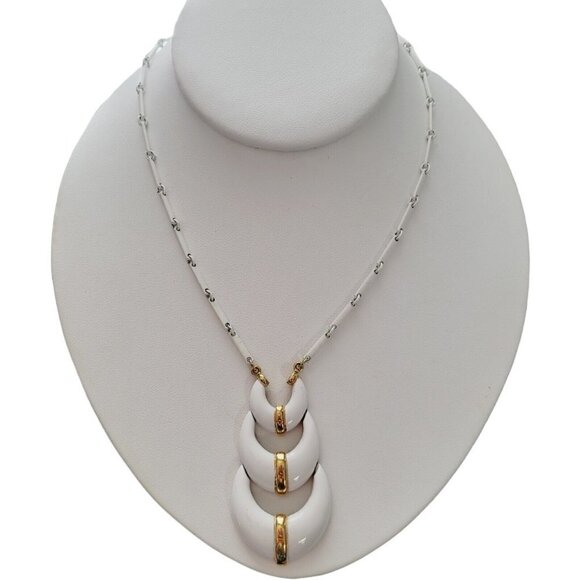 Vintage Crown Trifari White Enameled Gold Tone Necklace Bar Link Chain Estate - Picture 1 of 9